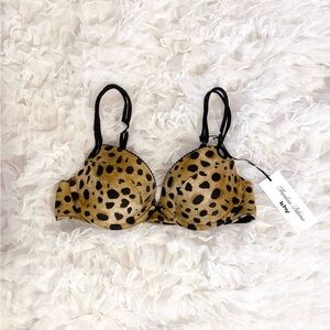 𝜗𝜚 khy x frankie’s bikinis allure satin leopard top